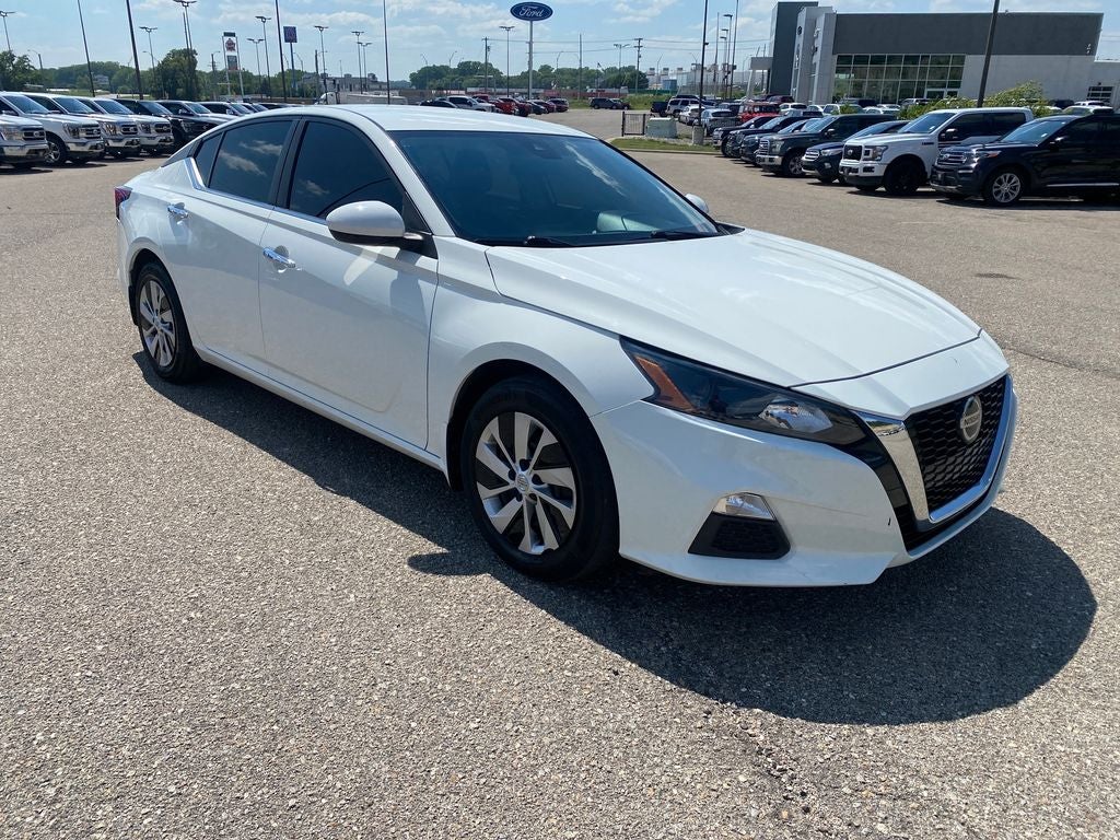 2022 Nissan Altima S FWD