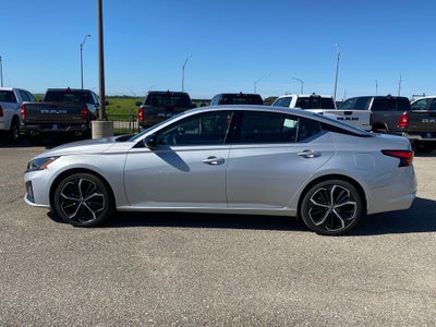 2024 Nissan Altima SR FWD