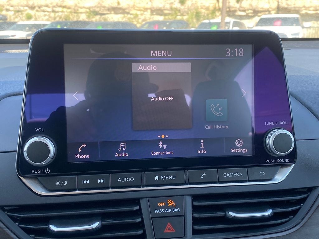 2025 Nissan Altima SV FWD