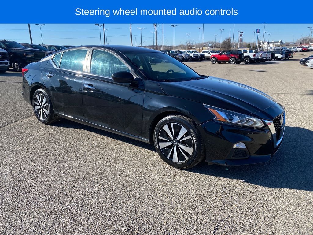 2022 Nissan Altima SV FWD