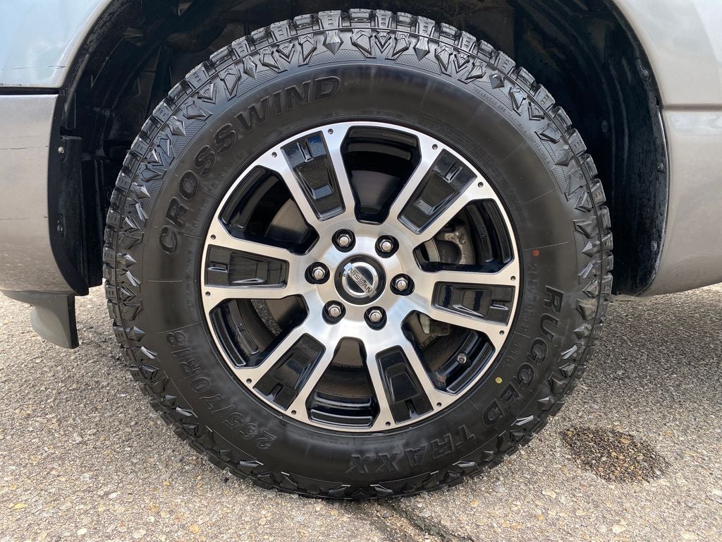 2021 Nissan TITAN Crew Cab SV 4x4