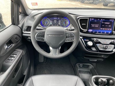 2027 Chrysler Pacifica PACIFICA SELECT