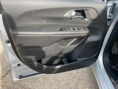 2026 Chrysler Voyager VOYAGER LX