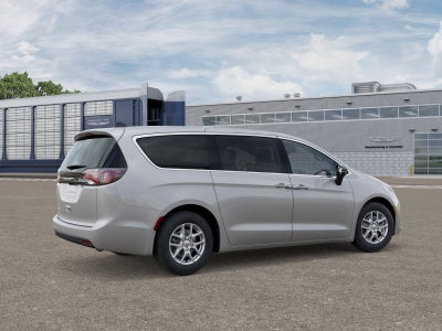 2026 Chrysler Voyager LX