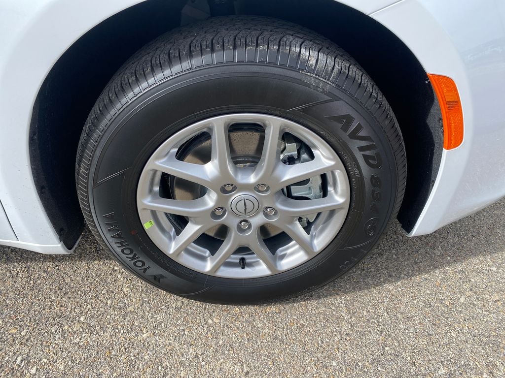 2026 Chrysler Voyager VOYAGER LX