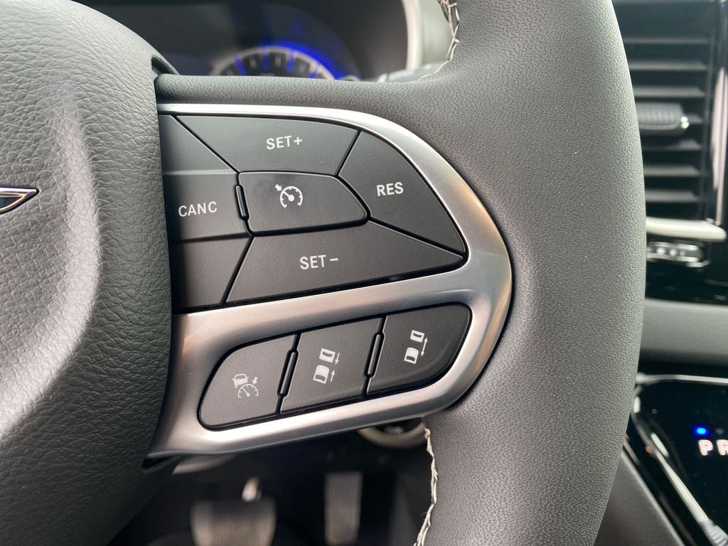 2026 Chrysler Voyager VOYAGER LX