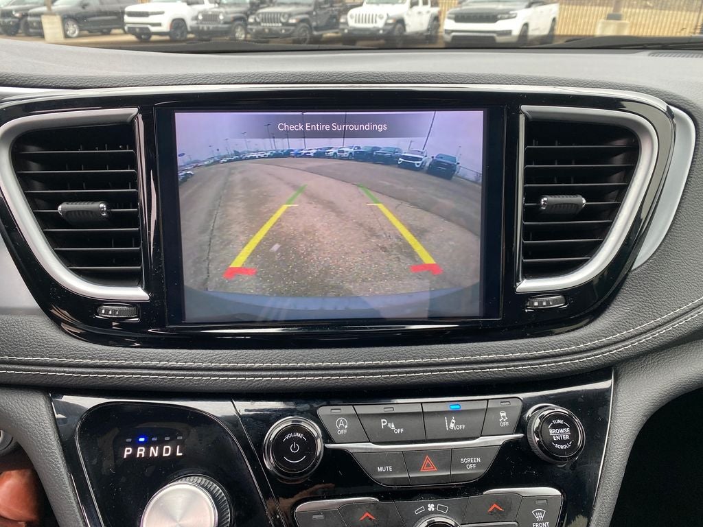 2025 Chrysler Pacifica Limited