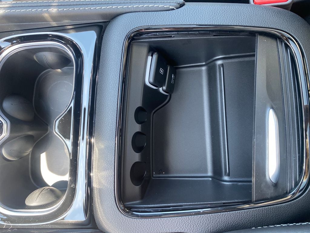 2027 Chrysler Pacifica PACIFICA LIMITED
