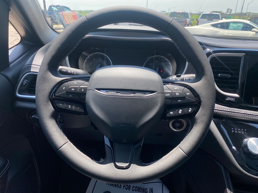 2027 Chrysler Pacifica PACIFICA LIMITED