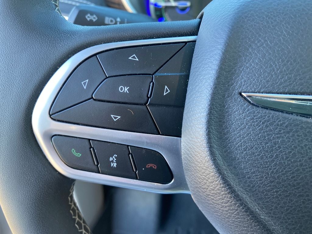 2023 Chrysler Pacifica Hybrid Limited