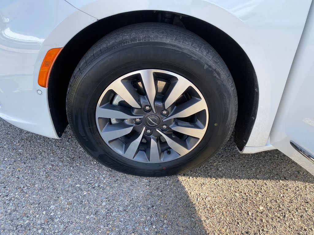 2023 Chrysler Pacifica Hybrid Limited