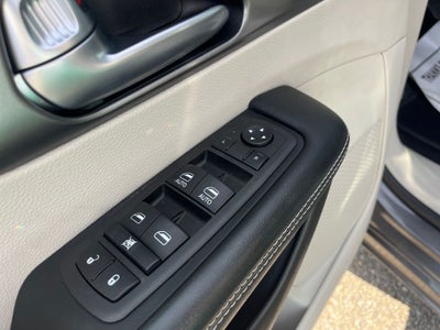2022 Chrysler Pacifica Touring L AWD