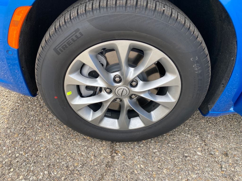 2026 Chrysler Pacifica PACIFICA SELECT AWD