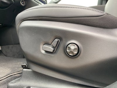 2027 Chrysler Pacifica PACIFICA SELECT AWD