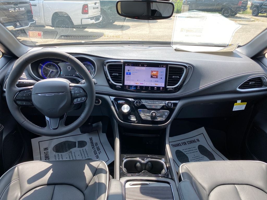 2027 Chrysler Pacifica PACIFICA LIMITED AWD
