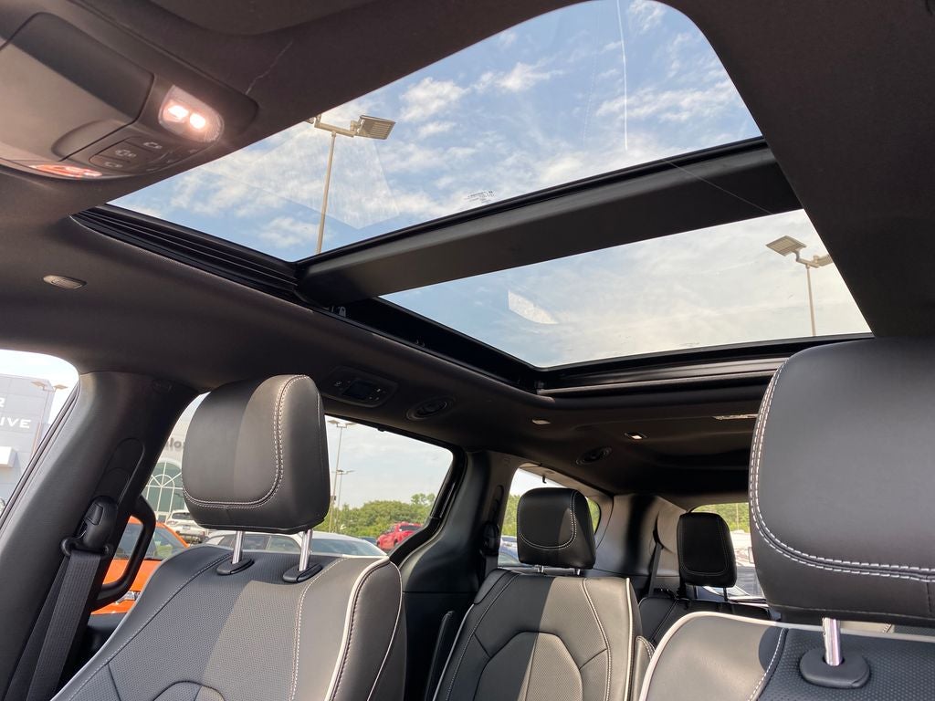 2027 Chrysler Pacifica PACIFICA LIMITED AWD