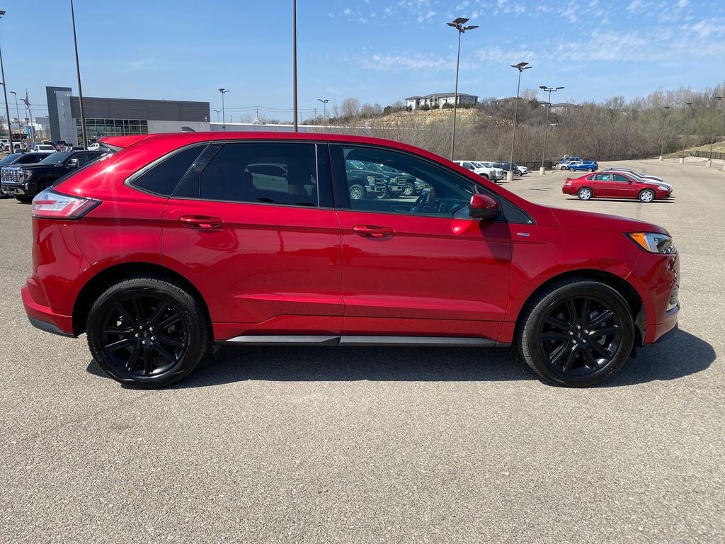 2022 Ford Edge ST-Line