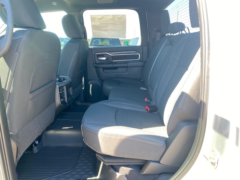 2026 RAM Ram 3500 RAM 3500 BIG HORN CREW CAB 4X4 6'4' BOX