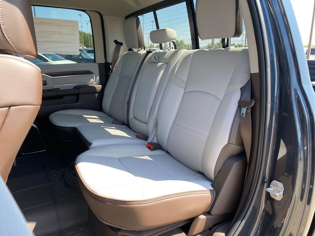 2026 RAM Ram 3500 RAM 3500 LARAMIE CREW CAB 4X4 6'4' BOX
