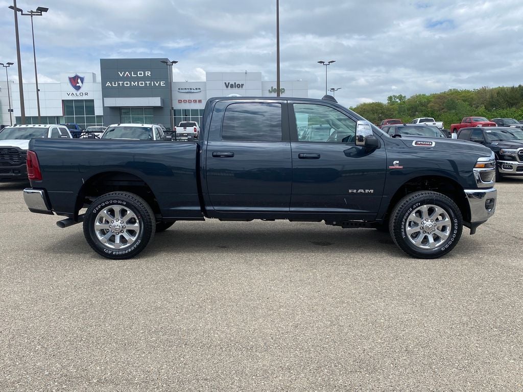 2026 RAM Ram 3500 RAM 3500 LARAMIE CREW CAB 4X4 6'4' BOX