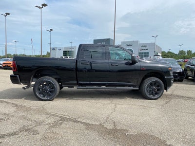 2026 RAM Ram 2500 RAM 2500 BLACK EXPRESS CREW CAB 4X4 6'4' BOX