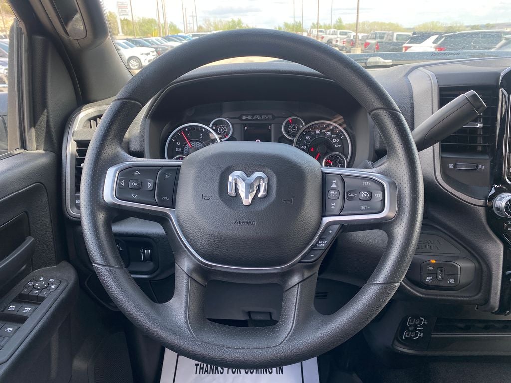 2026 RAM Ram 2500 RAM 2500 BLACK EXPRESS CREW CAB 4X4 8' BOX