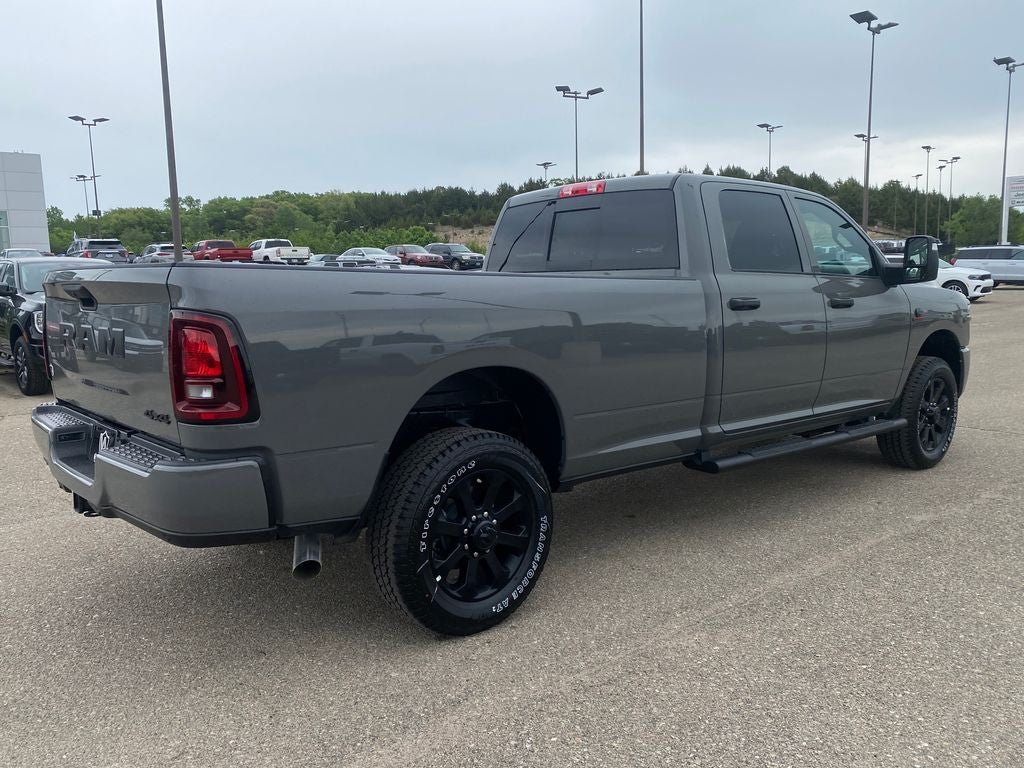 2026 RAM Ram 2500 RAM 2500 BLACK EXPRESS CREW CAB 4X4 8' BOX