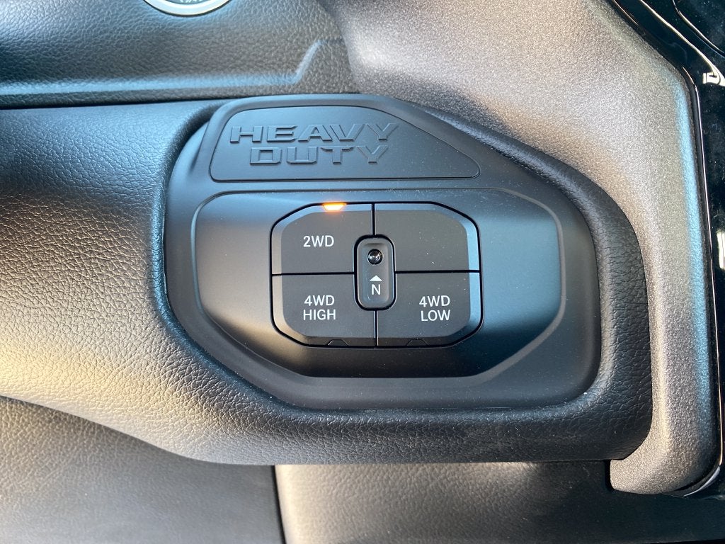 2026 RAM Ram 3500 RAM 3500 TRADESMAN CREW CAB 4X4 8' BOX