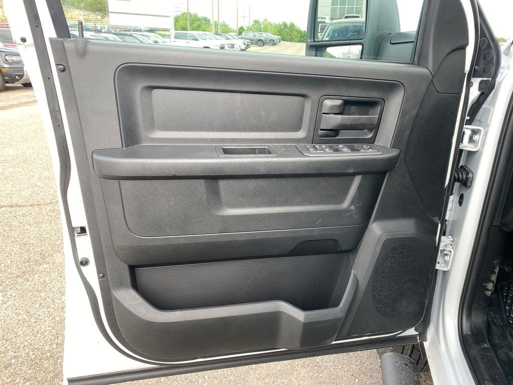 2026 RAM Ram 3500 RAM 3500 TRADESMAN CREW CAB 4X4 8' BOX