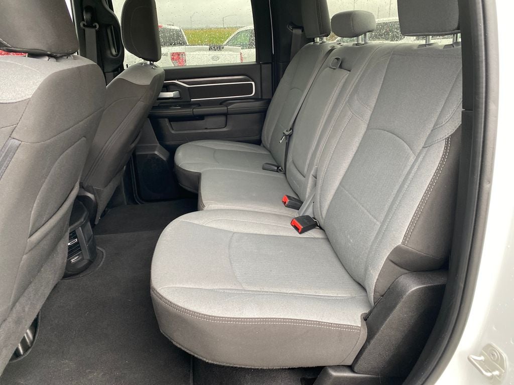 2024 RAM 3500 Big Horn Crew Cab 4x4 8' Box