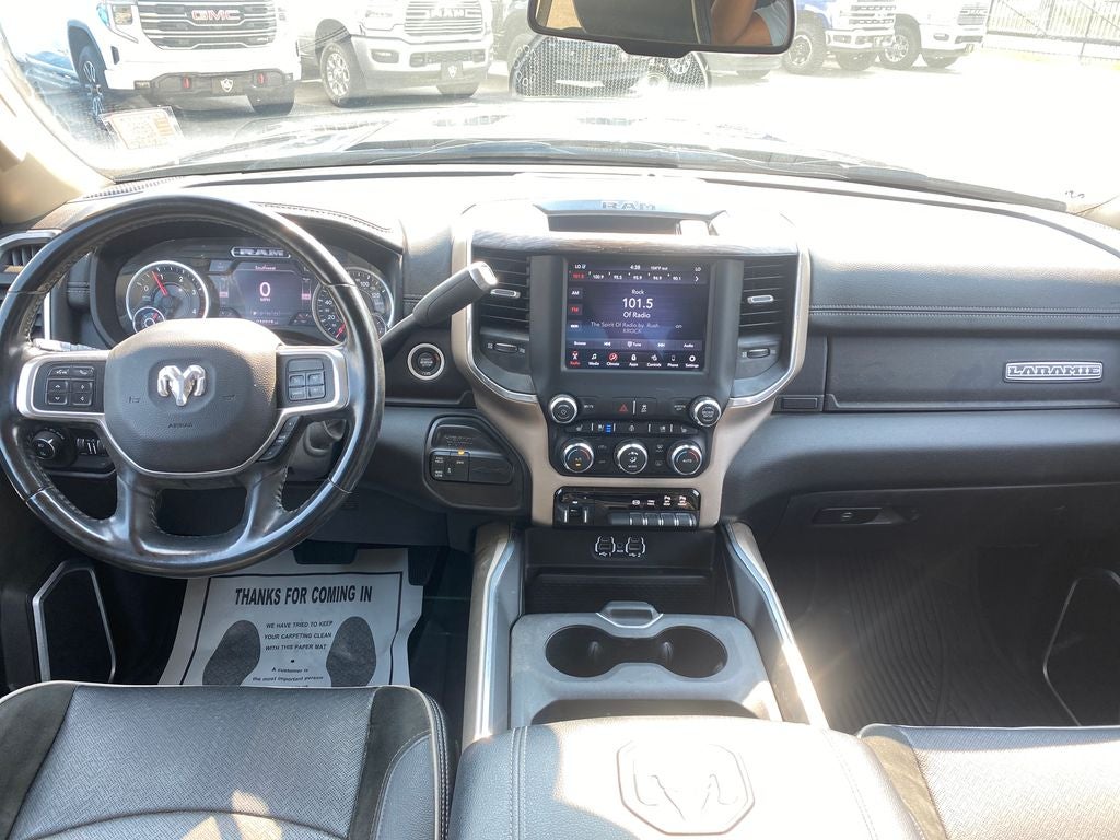 2021 RAM 3500 Laramie Crew Cab 4x4 8' Box
