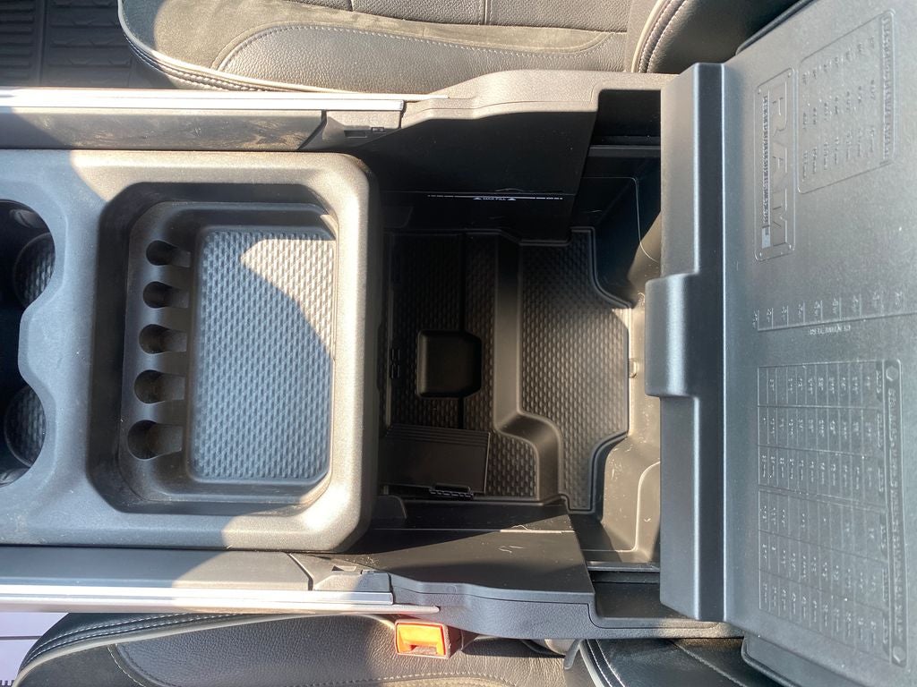 2021 RAM 3500 Laramie Crew Cab 4x4 8' Box
