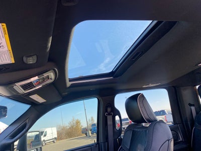 2025 RAM 3500 Limited Crew Cab 4x4 8' Box