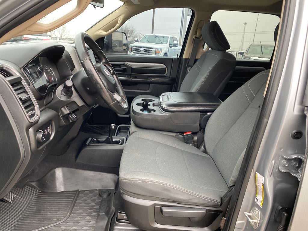 2020 RAM 2500 Tradesman Crew Cab 4X4 6'4' Box