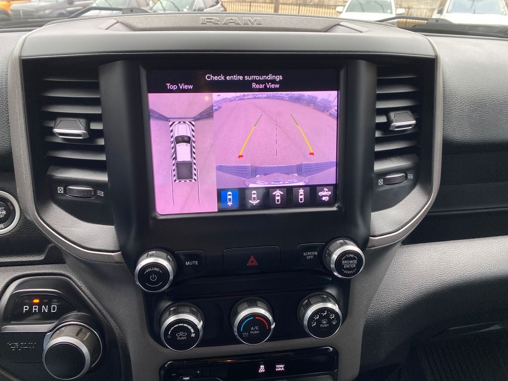 2020 RAM 2500 Tradesman Crew Cab 4X4 6'4' Box