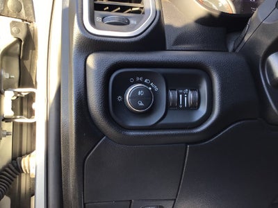 2022 RAM 2500 Laramie Crew Cab 4x4 6'4' Box