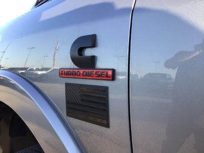 2022 RAM 2500 Laramie Crew Cab 4x4 6'4' Box