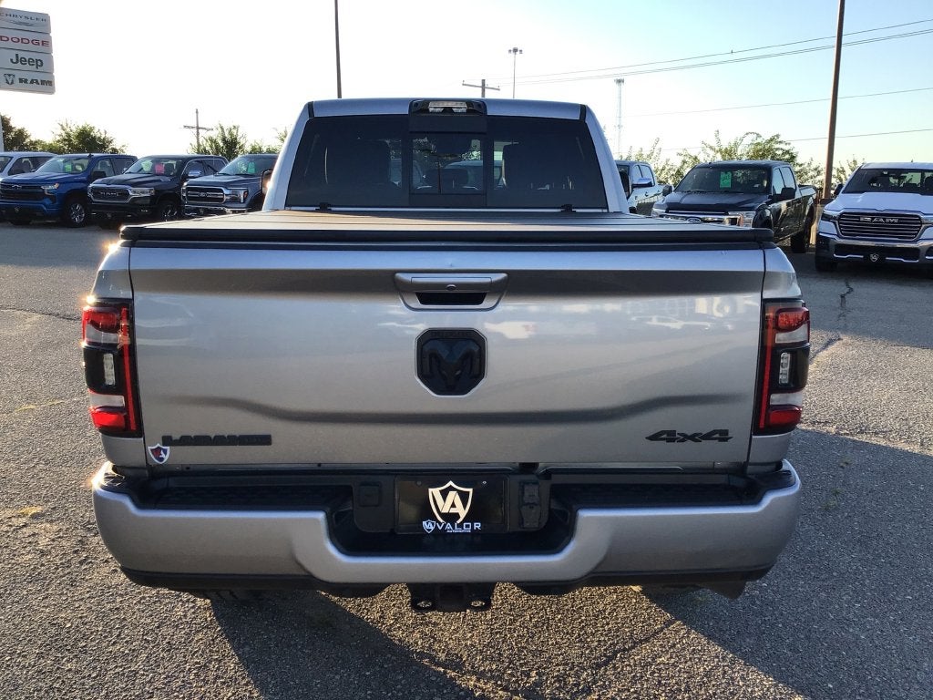 2022 RAM 2500 Laramie Crew Cab 4x4 6'4' Box