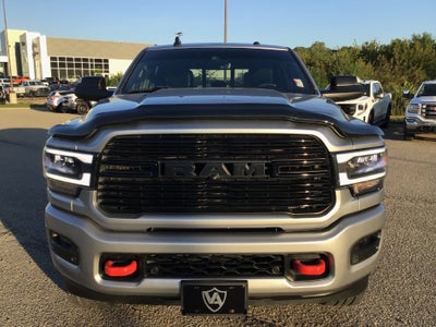 2022 RAM 2500 Laramie Crew Cab 4x4 6'4' Box