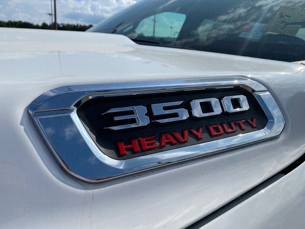 2026 RAM Ram 3500 Chassis Cab RAM 3500 TRADESMAN CREW CAB CHASSIS 4X4 60' CA