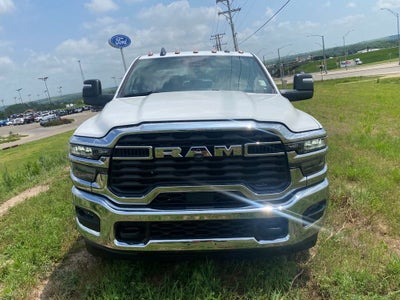 2026 RAM Ram 3500 Chassis Cab RAM 3500 TRADESMAN CREW CAB CHASSIS 4X4 60' CA
