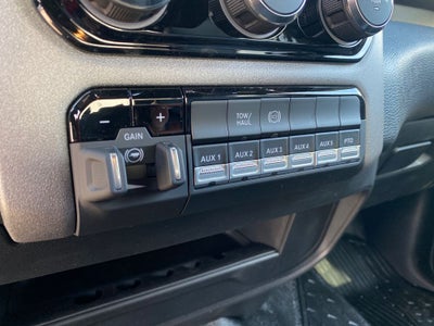 2026 RAM Ram 3500 Chassis Cab RAM 3500 TRADESMAN CREW CAB CHASSIS 4X4 60' CA