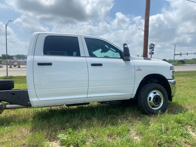 2026 RAM Ram 3500 Chassis Cab RAM 3500 TRADESMAN CREW CAB CHASSIS 4X4 60' CA