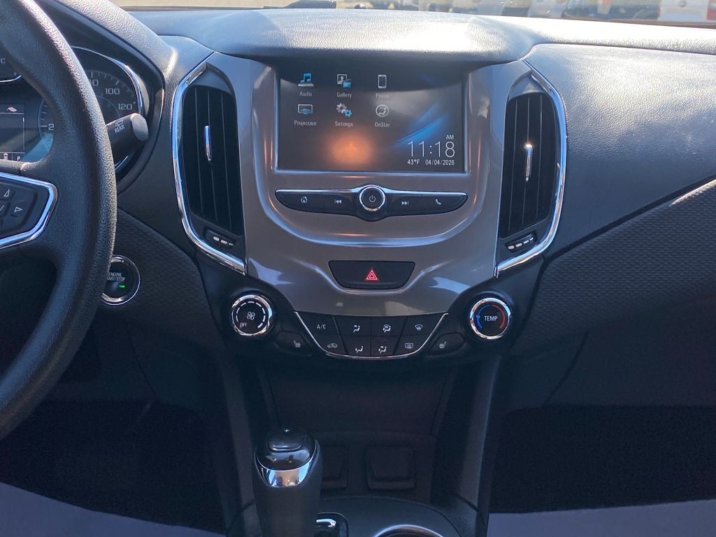 2017 Chevrolet Cruze LT Auto