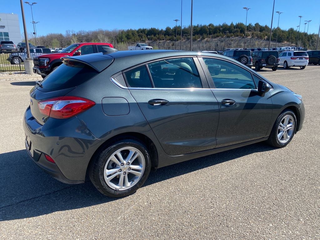 2017 Chevrolet Cruze LT Auto
