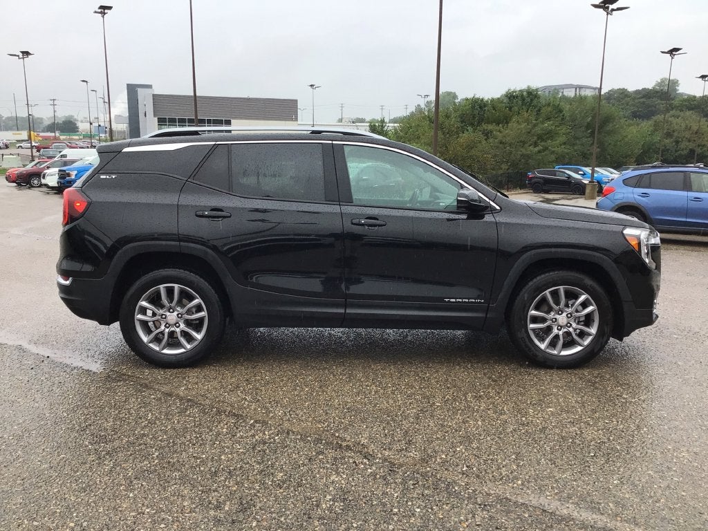 2024 GMC Terrain AWD SLT