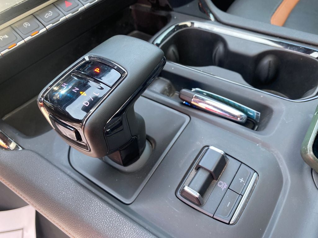 2024 GMC Sierra 1500 4WD Crew Cab Short Box AT4