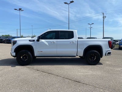 2024 GMC Sierra 1500 4WD Crew Cab Short Box AT4