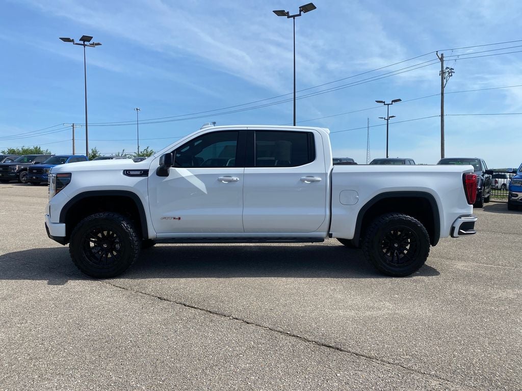 2024 GMC Sierra 1500 4WD Crew Cab Short Box AT4