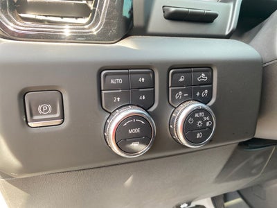 2024 GMC Sierra 1500 4WD Crew Cab Short Box AT4